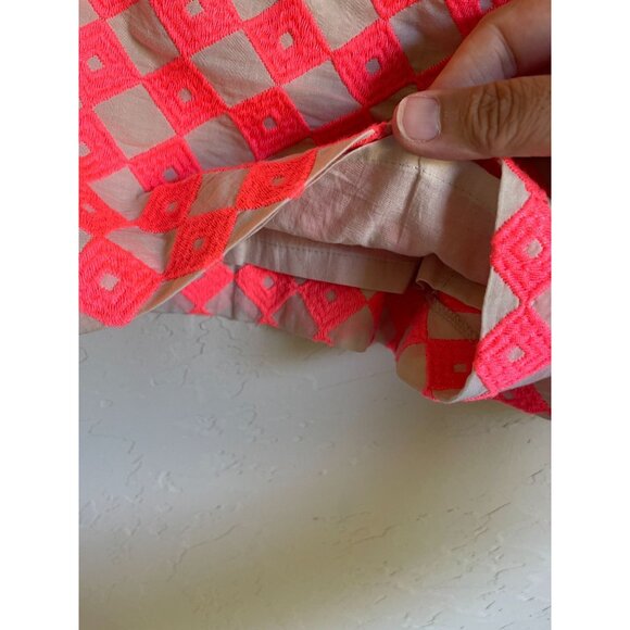 LOFT Size 6 Coral Pink Embroidered Geometric Diamond Shorts - Picture 7 of 8